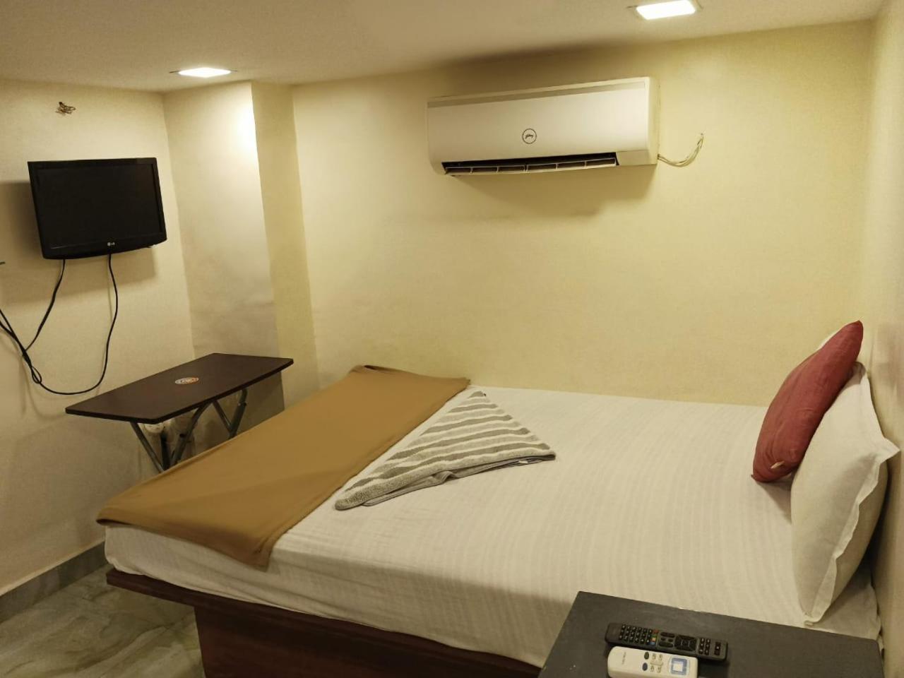 New Hotel Tara By Glitz Hotels Bombaj Zewnętrze zdjęcie